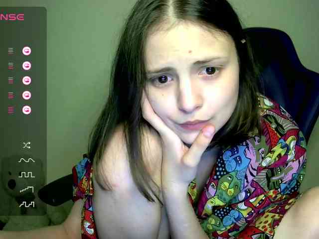 SilverSaya webcam
