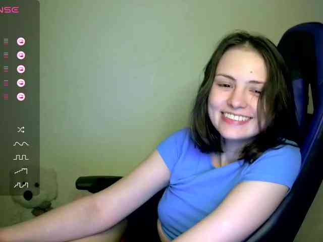 SilverSaya Live Webcam on BongaCams