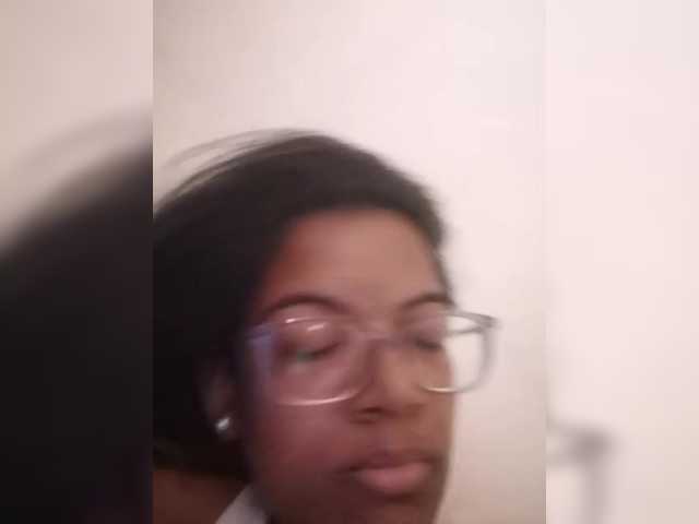 IndianBeaut's BongaCams show and profile