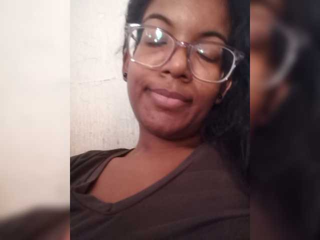 IndianBeaut's BongaCams show and profile