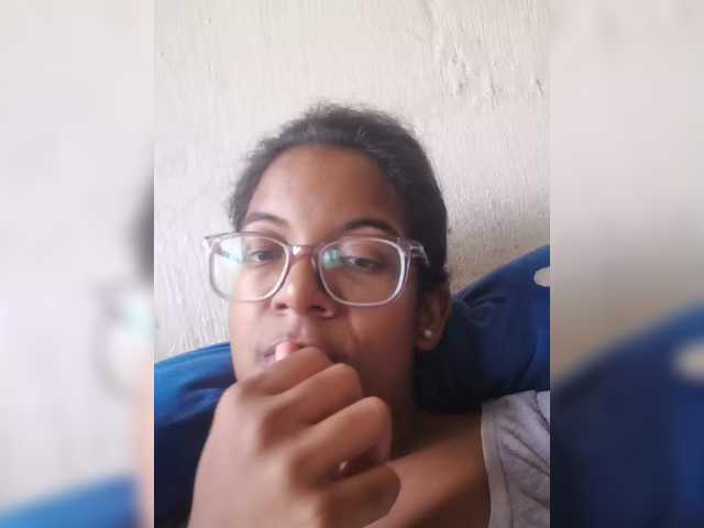 IndianBeaut's BongaCams show and profile