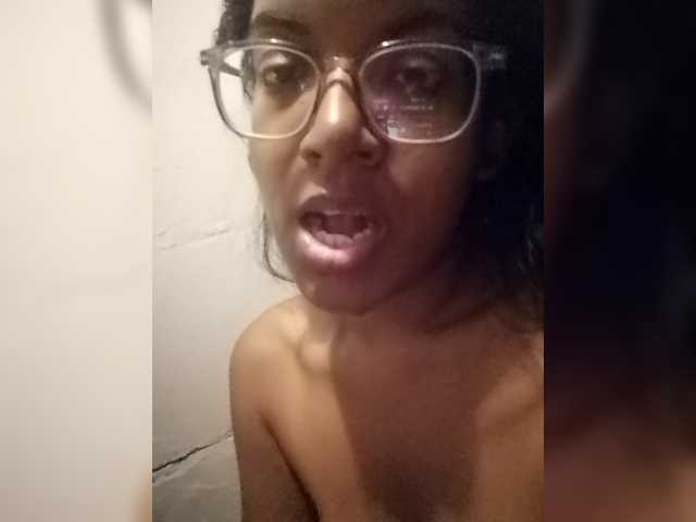 IndianBeaut's BongaCams show and profile