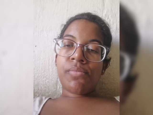 IndianBeaut's BongaCams show and profile