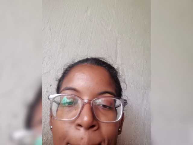 IndianBeaut's BongaCams show and profile