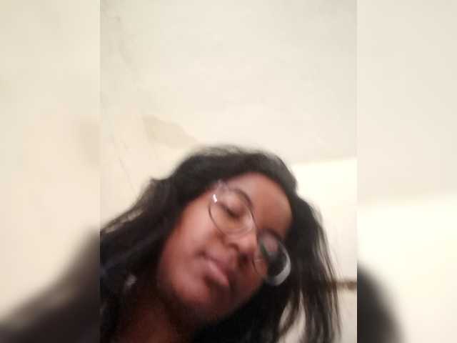 IndianBeaut's BongaCams show and profile