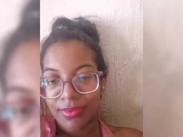 IndianBeaut's BongaCams show and profile