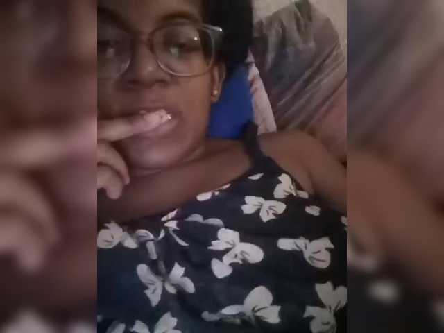 IndianBeaut's BongaCams show and profile