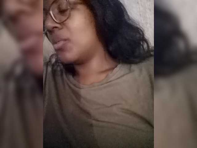 IndianBeaut's BongaCams show and profile