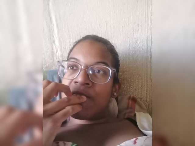 IndianBeaut's BongaCams show and profile