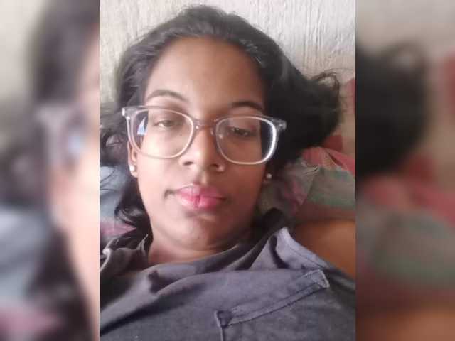 IndianBeaut's BongaCams show and profile