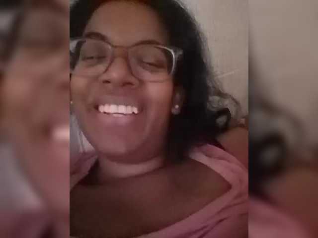 IndianBeaut's BongaCams show and profile