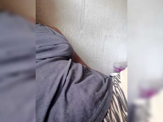 IndianBeaut's BongaCams show and profile