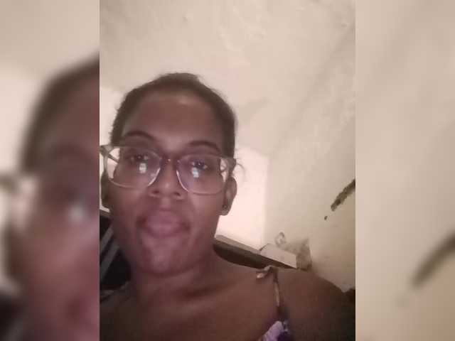 IndianBeaut's BongaCams show and profile