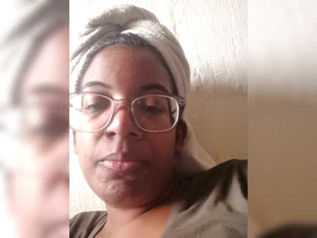 IndianBeaut's BongaCams show and profile