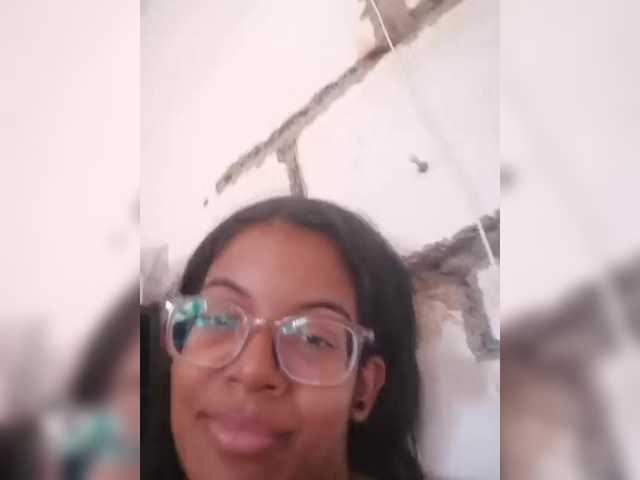 IndianBeaut's BongaCams show and profile