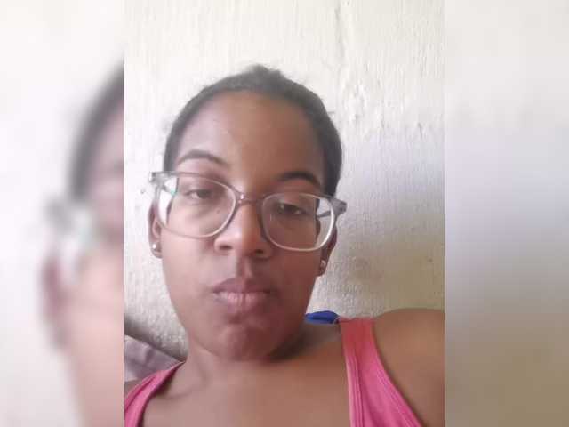 IndianBeaut's BongaCams show and profile