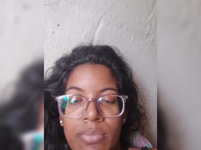 IndianBeaut's BongaCams show and profile