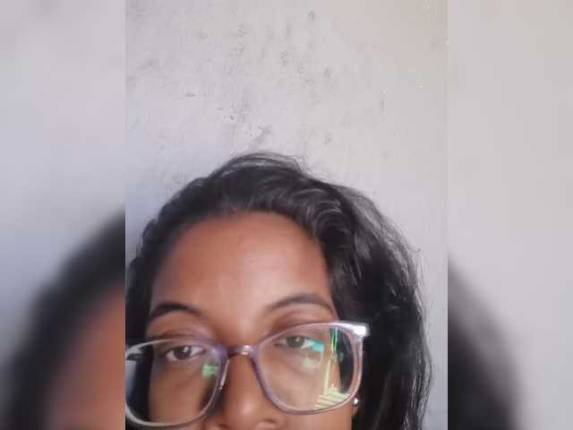 IndianBeaut's BongaCams show and profile