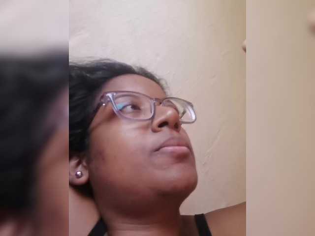 IndianBeaut's BongaCams show and profile