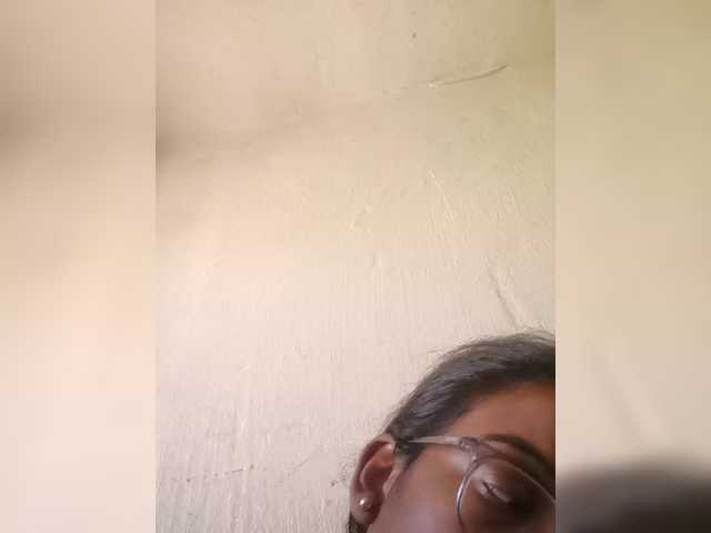 IndianBeaut's BongaCams show and profile