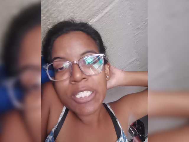 IndianBeaut's BongaCams show and profile