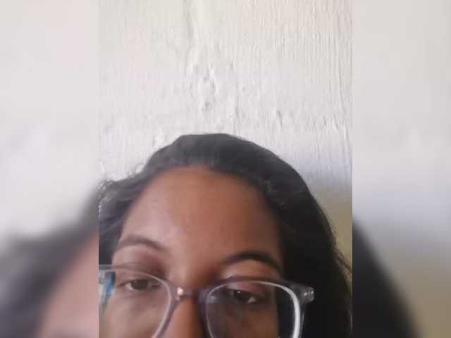 IndianBeaut's BongaCams show and profile