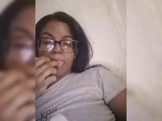 IndianBeaut webcam