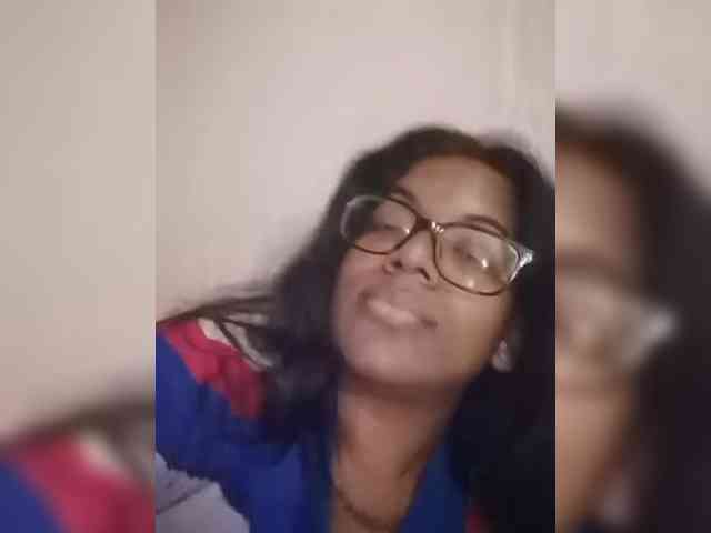 IndianBeaut webcam