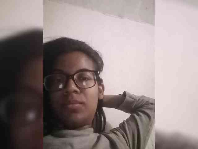 IndianBeaut webcam