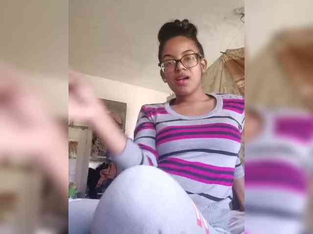 IndianBeaut webcam