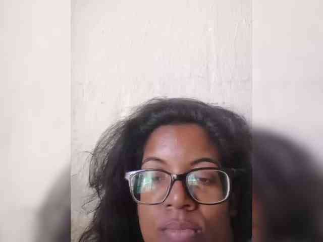 IndianBeaut webcam