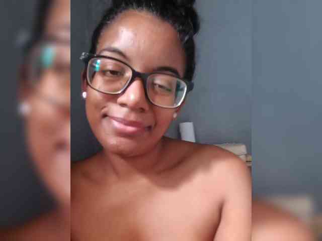 IndianBeaut webcam
