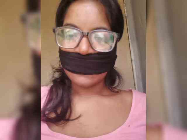 IndianBeaut webcam