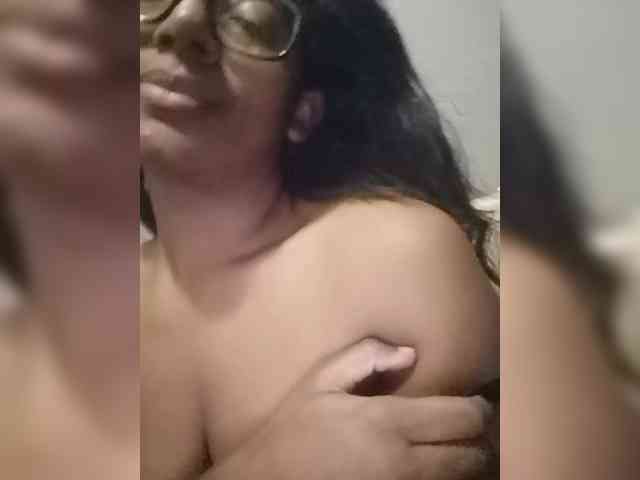 IndianBeaut webcam