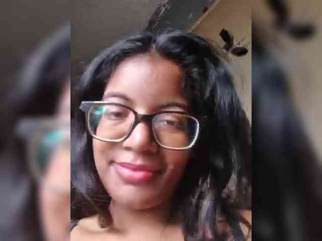 IndianBeaut webcam