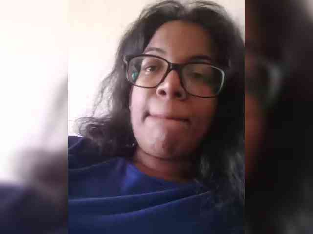 IndianBeaut webcam