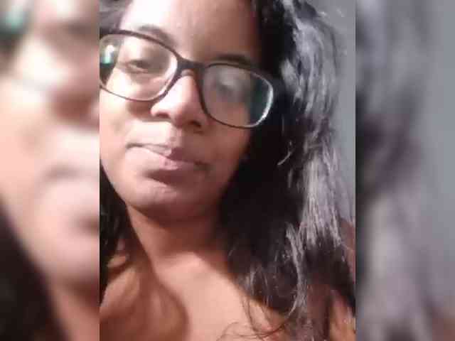 IndianBeaut webcam