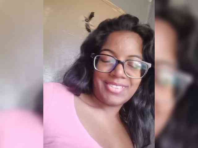 IndianBeaut webcam