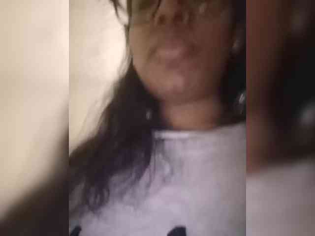IndianBeaut webcam