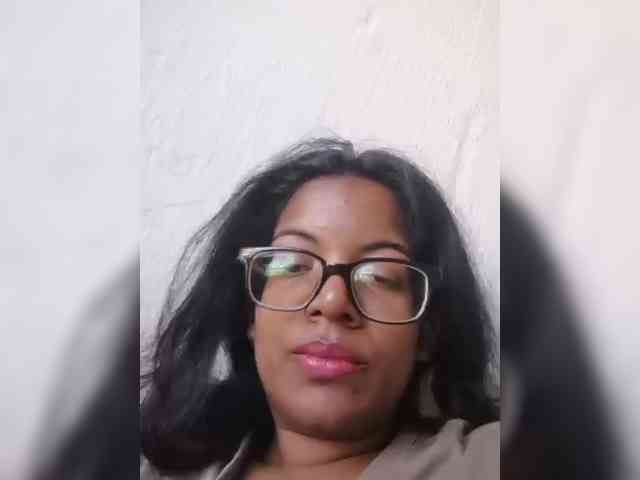 IndianBeaut webcam