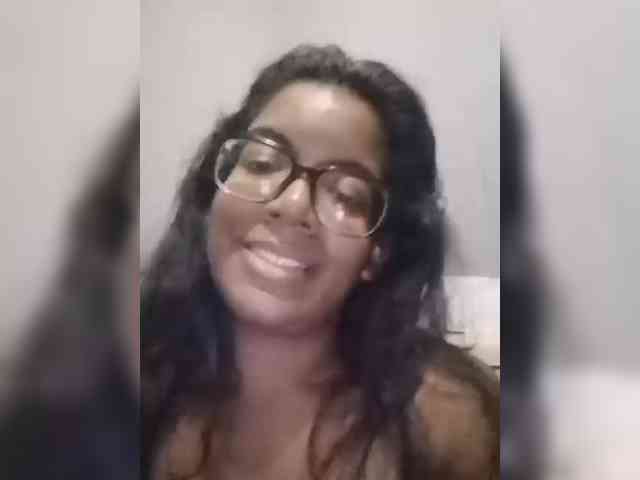 IndianBeaut webcam