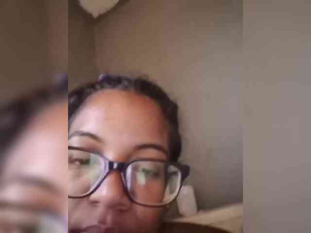 IndianBeaut webcam