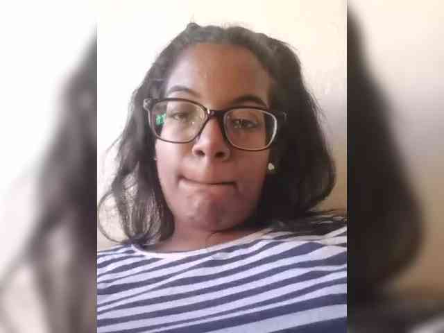 IndianBeaut webcam
