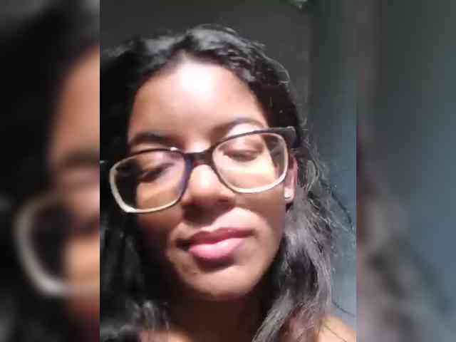 IndianBeaut webcam