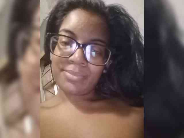 IndianBeaut webcam