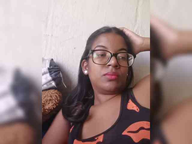 IndianBeaut webcam