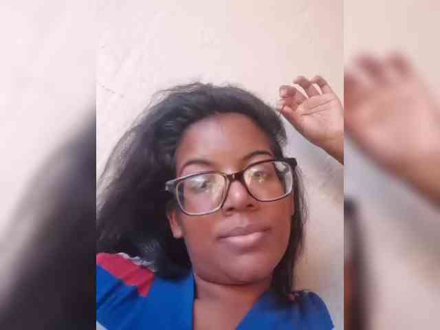 IndianBeaut webcam