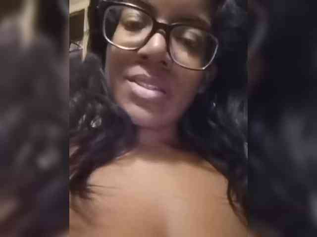 IndianBeaut webcam