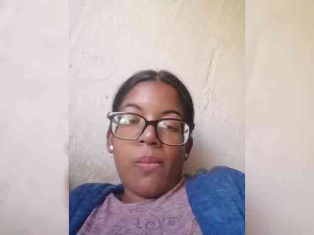 IndianBeaut webcam