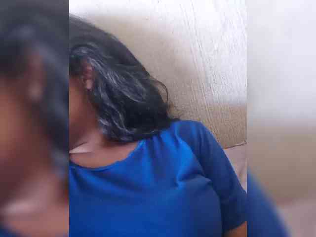 IndianBeaut webcam